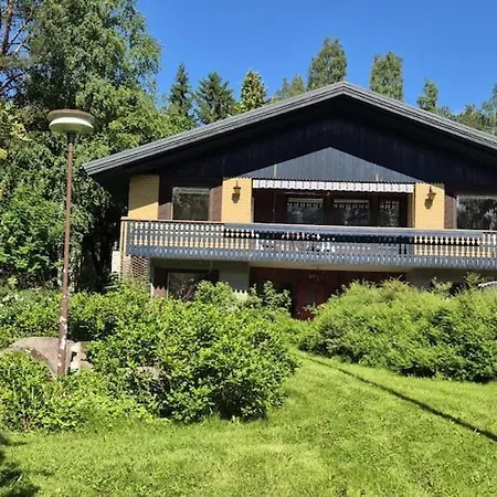 Ferienhaus Revontulet Zh River & Retreat, *