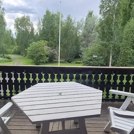 Tatil Evi Revontulet Zh River & Retreat, Toivakka